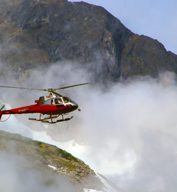 Book Your Dodham Yatra by Helicopter for a Luxurious Divine Journey