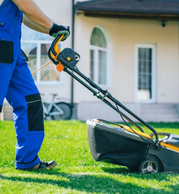 Reliable Lawn Mowing & Care Service in Parramatta – Call Now!