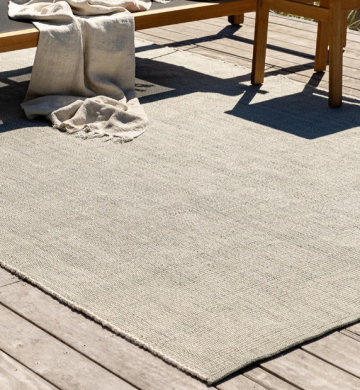 Luxurious Lonsdale Eucalyptus Floor Rug – Style & Comfort