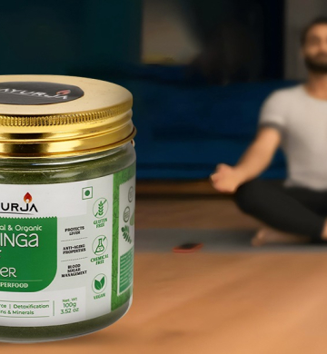 Organic Moringa Powder for Daily Glow & Wellness